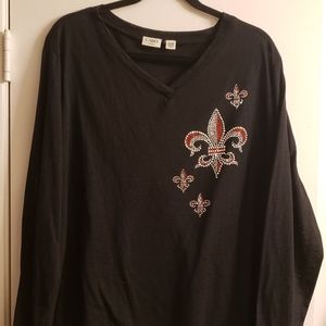 Cato Women's Black Longsleeve shirt w/ Flourdelee's